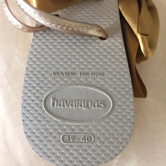 Havaianas Flip Flops - Picture 9 of 11